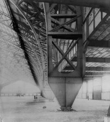Vista del interior del Palais des Machines, construido para la Exposición Universal de 1889